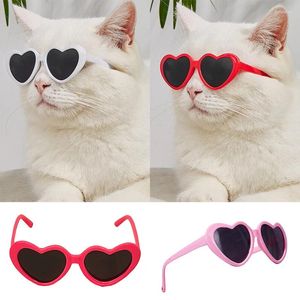 Köpek giyim sevimli kalp şekli Pet kedi güneş gözlüğü yaratıcı güzel komik köpek yavrusu ins tarzı gözlük aksesuarları parti dekor evcil hayvan ürünleri