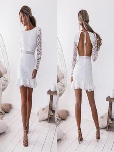 Sıradan Elbiseler 2021 Sonbahar Seksi Sırtsız Tedelye Çanta Kalça İnce Uzun Longsleeved Beyaz Dantelli Elbise Yüksek Sokak Gece Kulübü Stili 6487529