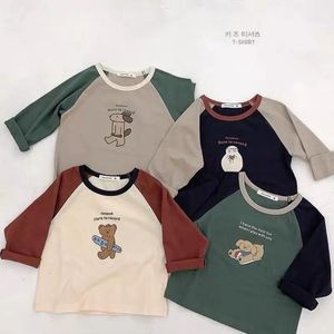 Çocuklar Saf Pamuk Tees Sonbahar Giyim Erkekler ve Kızlar Karikatür Kontrast Base Gömlek Toddler Kore Versiyon Moda Tshirt 240318