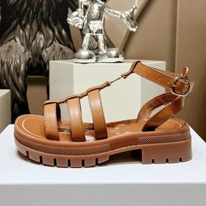 Retro Roma Weave Ankle Strap Sandálias Mulheres Dedo Do Pé Redondo Cortes Casuais Chinelos Estilo Britânico Férias All-Match Beach Shoes 240318