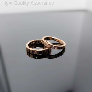 Designer Chopard heart ring New Xiao Family Small Ice Block Ring Checkered Ring with Diamonds Japanese and Korean Personalized Fashion Versatile Matching Ring