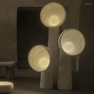 フロアランプ北欧の創造性wabi sabi lamp樹脂リビングルームのためのledライトホームデコレーションコーナーベッドサイドホワイトデスク