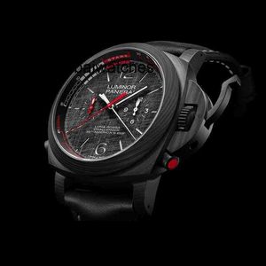 Titta på High Mens Quality Designer Series Carbon Fiber Mechanical Flying Counter Chronograph 4Q1Y