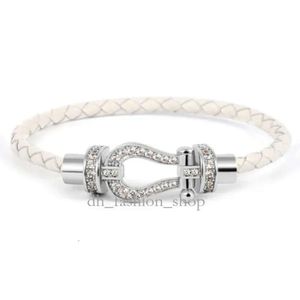 David Yurma Bracciale DY Bracciale Designer Cavo Bracciale Gioielli di moda per donna Uomo Oro Argento Bracciale rigido Dy Gioielli Uomo Regalo di Natale 24ss 1:1 156