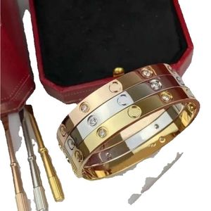 Designer pulseira casal de ouro de alta qualidade pulseira homens mulheres aniversário dia das mães jóias com chave de fenda presente ornamentos atacado acessórios