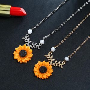 Naszyjniki wiszące moda świeże damskie słonecznik Pearl styl kreatywny biżuteria naszyjnik