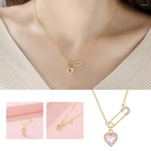 Pendanthalsband Pin Pink Crystal Heart Necklace Luxury Fashion Sweet Personlig kedjekedja för kvinnliga smycken gåvor L8C5