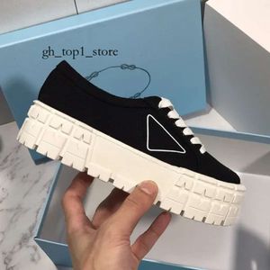 Prashoes Women Casual Shoes 2024 Designer Shoes Sneakers Gabardine Nylon Casual Shoes Brand Wheel Trainers Luxury Canvas Women 257