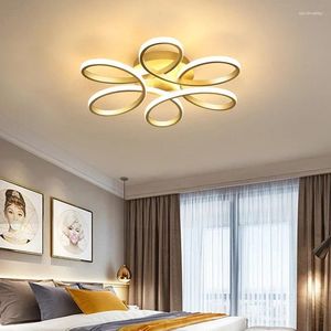 Tavan Işıkları Modern LED lamba Oturma Odası Restoran Yatak Odası Avizesi Altı Petal Çiçek Tasarım Ev Dekoru Fikstür