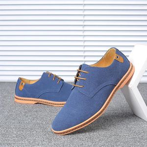 Elbise ayakkabıları erkekler resmi 2024 moda patent deri bahar sonbahar marka iş ofis düğün ayakkabı erkekler