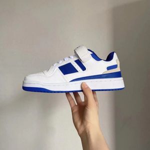 패션 남성 여성 스포츠 슈즈 편안한 통기성 로우 컷 레이스 업 캐주얼 아파트 야외 유니에스 Zapatillas 스니커 트레이너 36-44