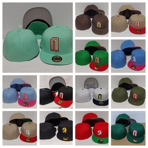 Commercio all'ingrosso america 15 squadre calcio cappello da baseball tifosi di basket Cappelli snapback Tutte le squadre montano snapback Cappellini sportivi Hip Hop Mix Order moda 10000 disegni cappelli