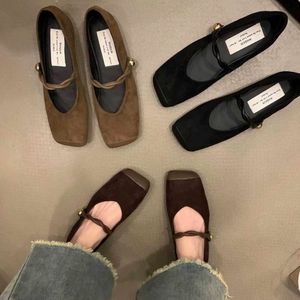 Retro Mary Jane Shoes 2024 Autumn/Winter Women's First Night Shoes Soft Sole Bean Shoes Velvet Flat Bottom Versatile Single Shoes