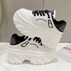 Sapatos novos tênis de couro de primavera de couro de alta plataforma esporte sapatos brancos tênis de 8cm saltos de cunha grossa