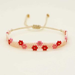 Chain Go2boho Daisy Summer Fashion Flower Mönster Miyuki Bead Armband Boho Womens smycken Ny designtrendsmycken Q240401