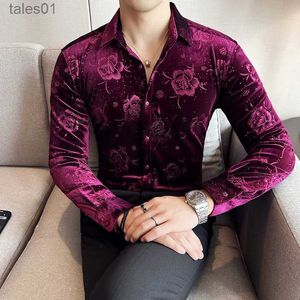 رجال زائد Tees Polos Purple Rose Flanne قمصان للرجال فاخرة زهرة طباعة طويلة الأكمام النحيفة النحيفة فيلفيت فستان القميص قميص المرحلة Prom Clothing YQ240401