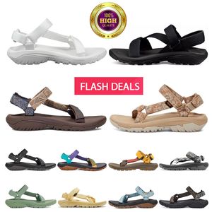 Mens Designer Sandálias Mulheres Verão Chinelos Alta Qualidade Correias Acolchoadas Slipper Sapato Moda Clássico Flat Beach Sandália Sliders Preto Panda Branco Casual Slide Shoe