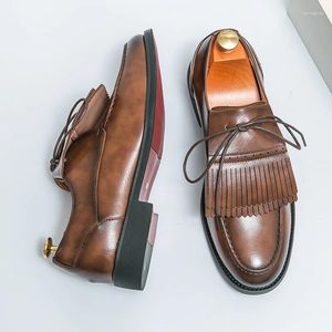 Elbise ayakkabıları yüksek kaliteli marka erkekler orijinal deri moda püskül tasarım yüksek kaliteli loafers ücretsiz teslimat