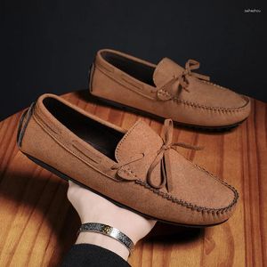 Sapatos casuais masculinos moda macio e confortável mocassins deslizamento em masculino condução tênis de caminhada zapatos hombres