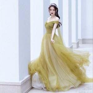 Elegant Long Green Off Shoulder Celebrity Dresses With Ribbon A-Line Classic Tulle Sweep Train Lace Up Back Prom Dresses for Women