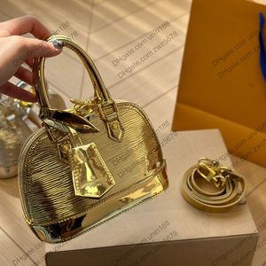 24SS Womens Luxurys Designers Leather Totes Bag Handväskor Shouder Crossbody Women Handbag Pouch Purse Travel utomhus 18 cm