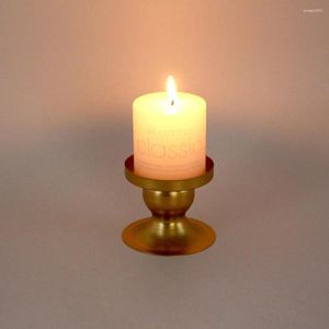 Titulares de vela 1PC Iron plated Metal Plate para festival de festas de casamento Candlestick titular Art Gift Home Decoration