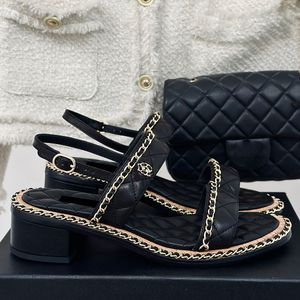 24SS Womens Sandals 디자이너 Chunky Heels Slingbacks 드레스 신발 클래식 양 스킨 슬라이드 체인 버클 스트랩 캐주얼 신발 야외 마텔라스 레저 신발