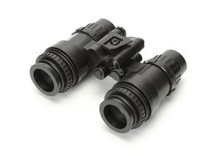 PVS-15ナイトビジョンデバイス、非機能的な双眼眼視視装置、屋外CSヘルメットアクセサリー機器