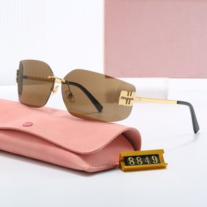 مصمم نظارات شمسية رجالي نظارات الشمس الفاخرة الإطار العلامة التجارية الرجعية Sunglass استقطاب الأزياء Goggle عالية الجودة 6 ألوان مع صناديق MM8849