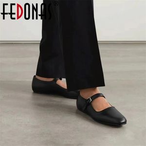 Fedonas 브랜드 여성 Mary Jane Genuine Leather Flats Shoes Shoes Buckles Flat Comfort Casual Loafer Soft 240318