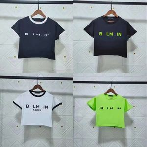 Womens Designer Camiseta Crop Top Letras Impressas Camiseta Verão Feminino Casual Mangas Curtas Crew Neck Tops Tamanho S-L