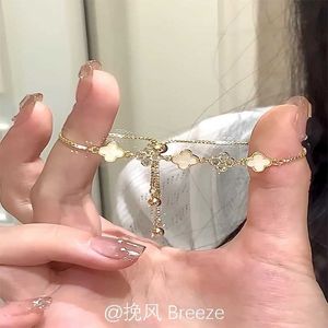 Vans Champagne Lucky Grass Zircon Bracelet Light Luxury Small and Popular High end Womens Gift for Girlfriend Commemorative Meaning of Bracelet