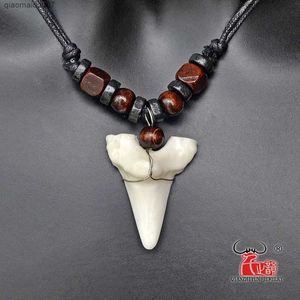 Pendant Necklaces 1 Hawaiian Surfer Jewelry Handmade Imitation Shark Teeth Pendant New Zealand Maori Tribe Bone Necklace Womens NecklaceL2404