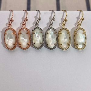 Kendrascott Kolye Kolye Tasarımcısı Kendras Scotts KS Basit eliptik Geometri İnci Fritillaria Kabuk Küpe 14K Gerçek Altın Renk Koruyan Elektroplat