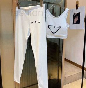 Designer Womens Tracksuits Yoga Outfits Seamless Set Fashion Gym Sports Clothes Printing Letters Casual Jogging Running Breattable Woman White Sweat Duits RM4W