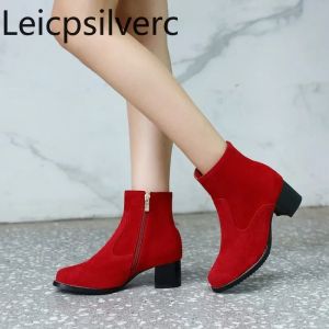 Stiefel Frauenstiefel der neue Winter -Mode -Roundkopf -Reißverschluss mit Mid Heel -Knöchelstiefeln Frauenschuhe plus Größe 3152 Absatzhöhe 5 cm