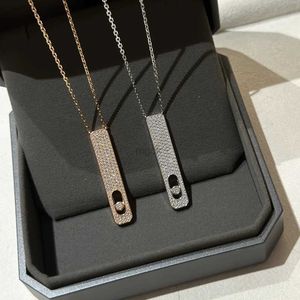 Pendanthalsband Den senaste utgåvan av Move Series S925 Womens Halsband är inställd med ett enda diamant glidande hänghalsband 240330