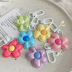 Keychains Cute Color Flower Pendant Bag Earphone Case DIY Accessories Car Key Ring Candy Chains Decor Jewelry