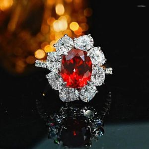 Cluster anéis luz luxo vermelho tesouro flor 925 prata pura alto carbono anel de diamante conjunto retro estilo europeu e americano