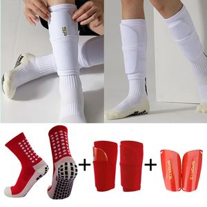 Three-Piece Anti Slip Soccer Socks Football Shin Guards Vuxna barn Elasticitet Legging täckhylsa med fickskyddsutrustning 240322