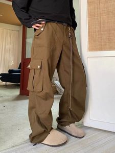 Houzhou Wide Cargo Pants Menbygy特大貨物ズボン男性特大のカジュアルストリートウェアヒップホップポケットスプリング240323