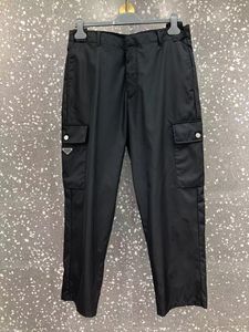 Calças casuais masculinas novas com triângulo de bolso duplo de náilon preto calças esportivas ao ar livre