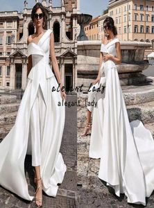 Off Shoulder Outdoor Wedding Dress Jumpsuit with Train 2022 Matte Stain Modern Outfit Beach Country Bridal Pant Suit Robes6242355