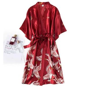 HB79 Sexy Pyjamas Burgundy Women 2PCS Faux Silk Kimono Robe Gown Sets Sexy Print Crane Nightdress Bathrobe Lingerie Nightgown Summer Sleepwear 2404101