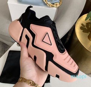 Summer designer men and women with thick sole and elevated sci-fi front guard running shoe fashionable casual