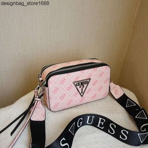 Factory Discount Designer Shoulder Bag Fashionable Casual Diagonal Cross Womens New Version Creative Trend Printed Small Square