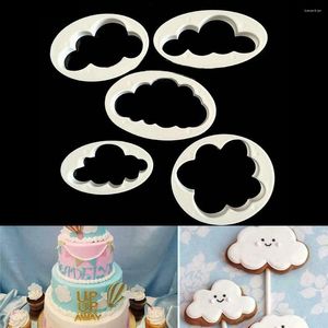Backformen 5 Stück Formwerkzeuge Weiß 3D-gedrucktes Zubehör Cutter Dekorativer Fondant für Kuchen aus Kunststoff Wolkenform