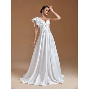 Eleganza monospalla: abito da sposa a trapezio in tinta unita senza tempo, abito da sposa asimmetrico resistente con orlo arricciato