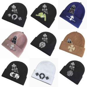 帽子の豪華なビーニーデザイナーウィンターキャップメンズ女性帽子ブランドchr harm bonnet sanskrit horseshoe hearts headgear casquette女性ウールカシミアニットキャップ84eu