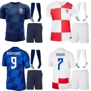 Världscupen Kroatien Soccer Jersey 23 Home 10 Modric 7 Brekalo #4 Perisic Shirt Away #11 Brozovic #9 Kramaric #18 Rebic #17Mandzukic National Team Football Uniform